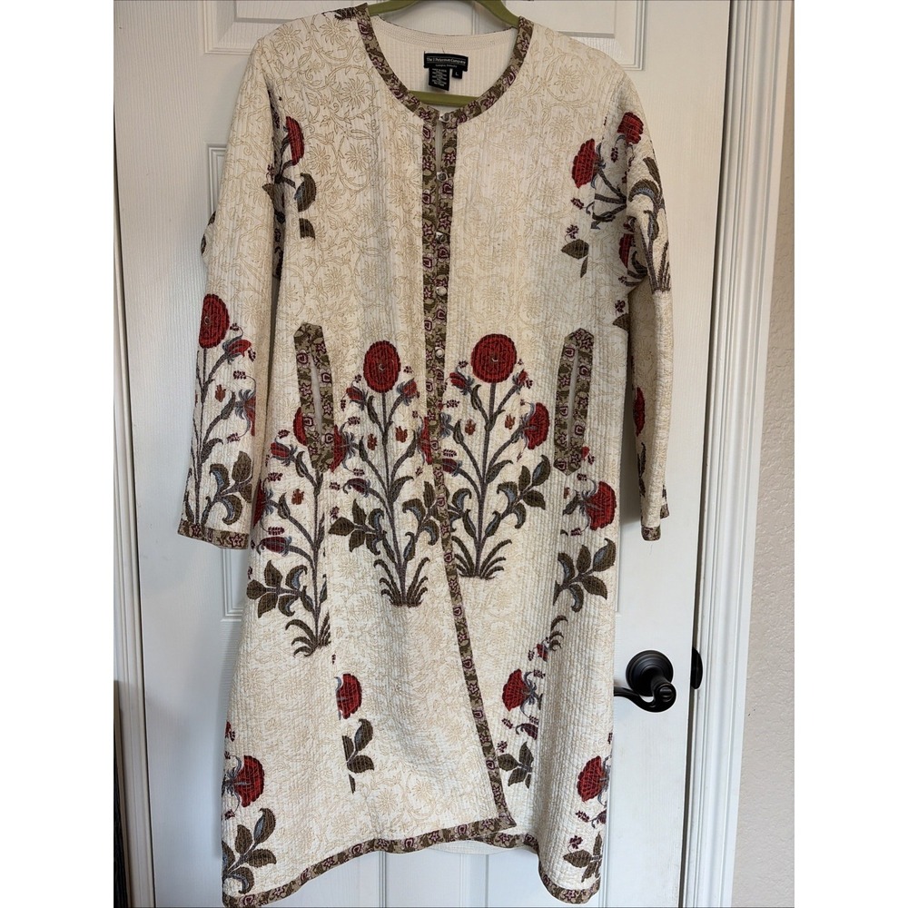 Vintage The J. Peterman Co. Quilted Coat Womens Large Floral Embroidered Pockets